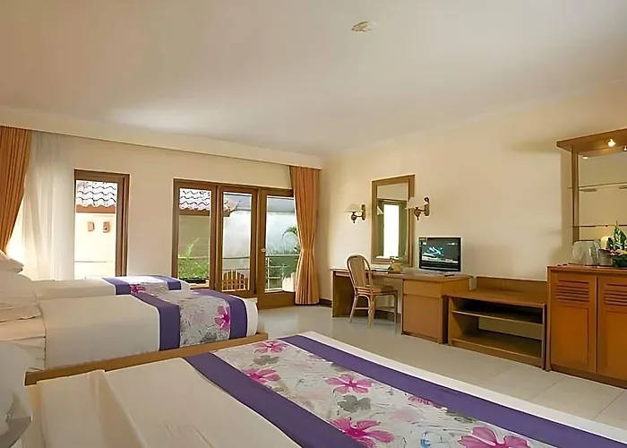 Parigata Resort 4*
